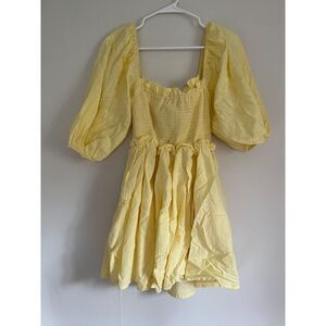 In The Style Puff Sleeve Mini, Size 10